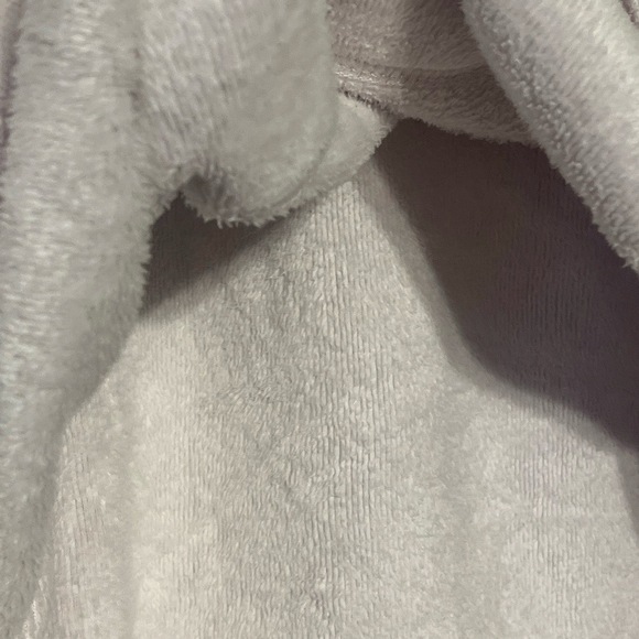 UGG Pullover Hoodie L Heather Grey Casual Cozy Kangaroo Pocket Soft Knit - Picture 8 of 8